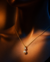 The Mermaid's Pearl Pendant Necklace