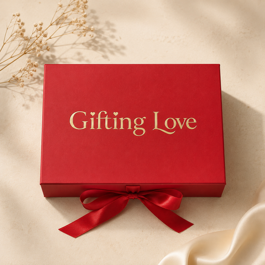 GiftingLove Classic Red Gift Box