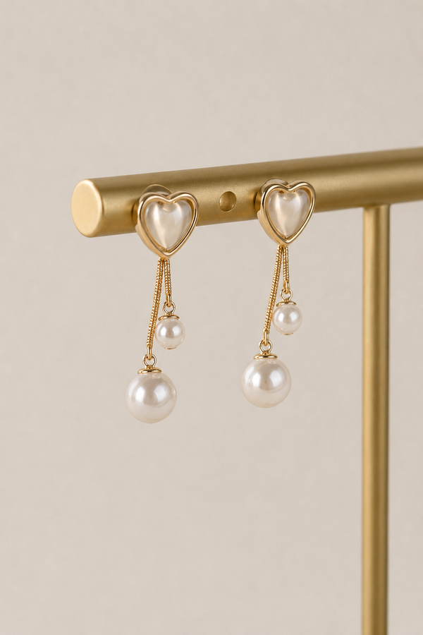 Luna Pearl Heart Earrings