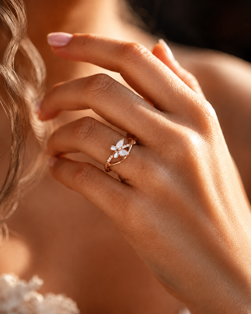 Rose Papillon Ring
